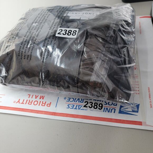 Nikki Jones Rain Jacket Size Large Brown Snakeskin Print Raincoat Shiny Hooded - Picture 14 of 16